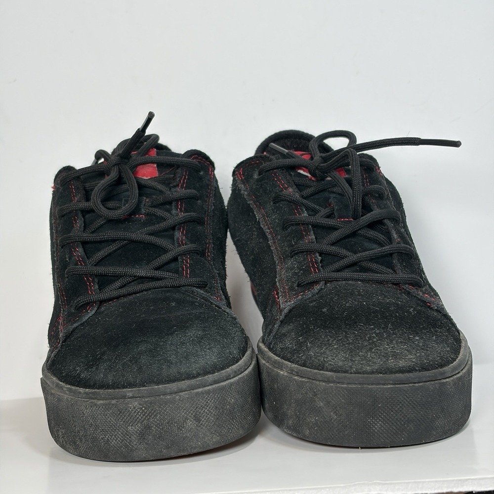 Size 8 VTG Y2K‎ Heelys Plush 7930 Black Suede Red Stitching Sneakers - Picture 4 of 8